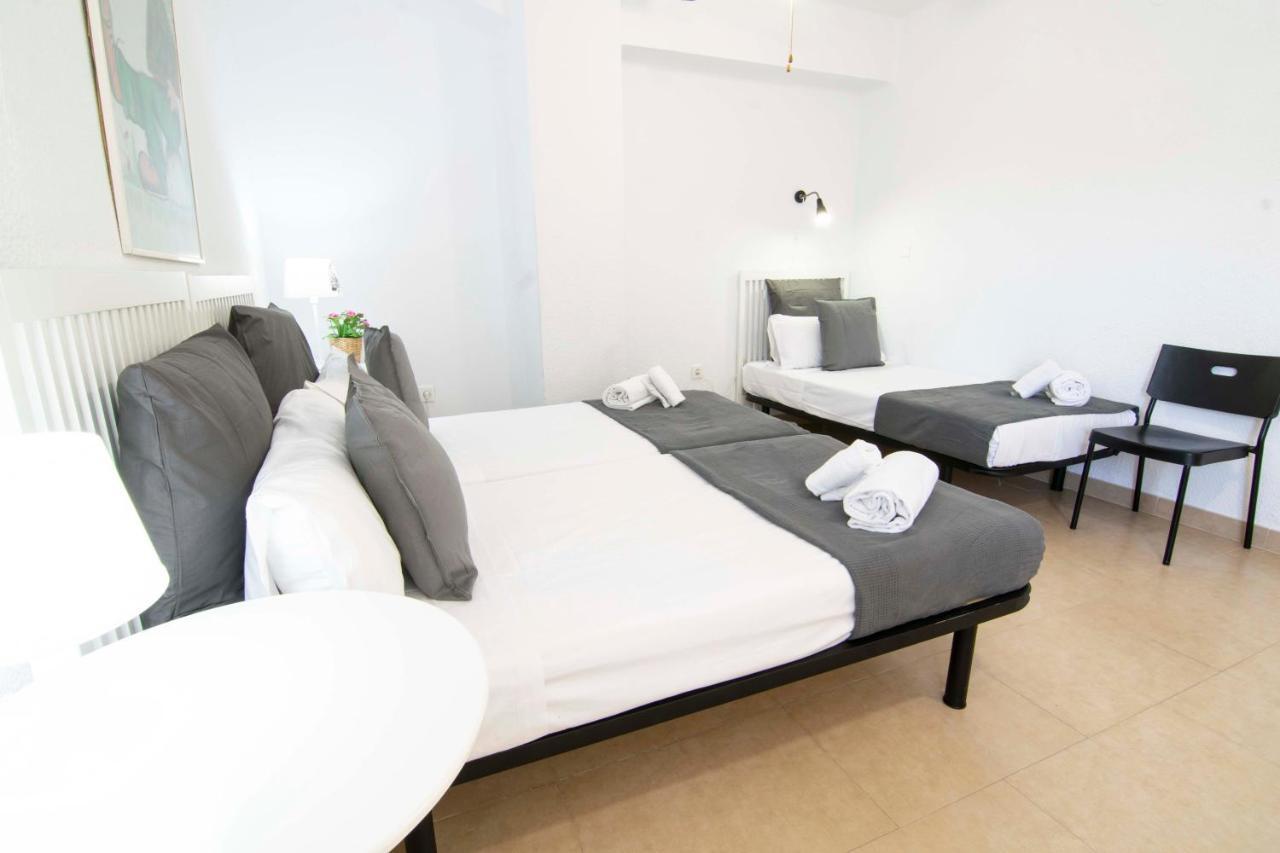 Letmalaga Economy Compas Apartment Exterior photo